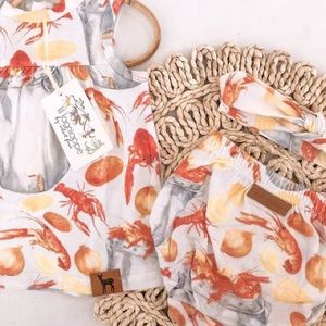 Velvet Fawn seafood boil dress with bloomers. Gently used. Absolutely precious.